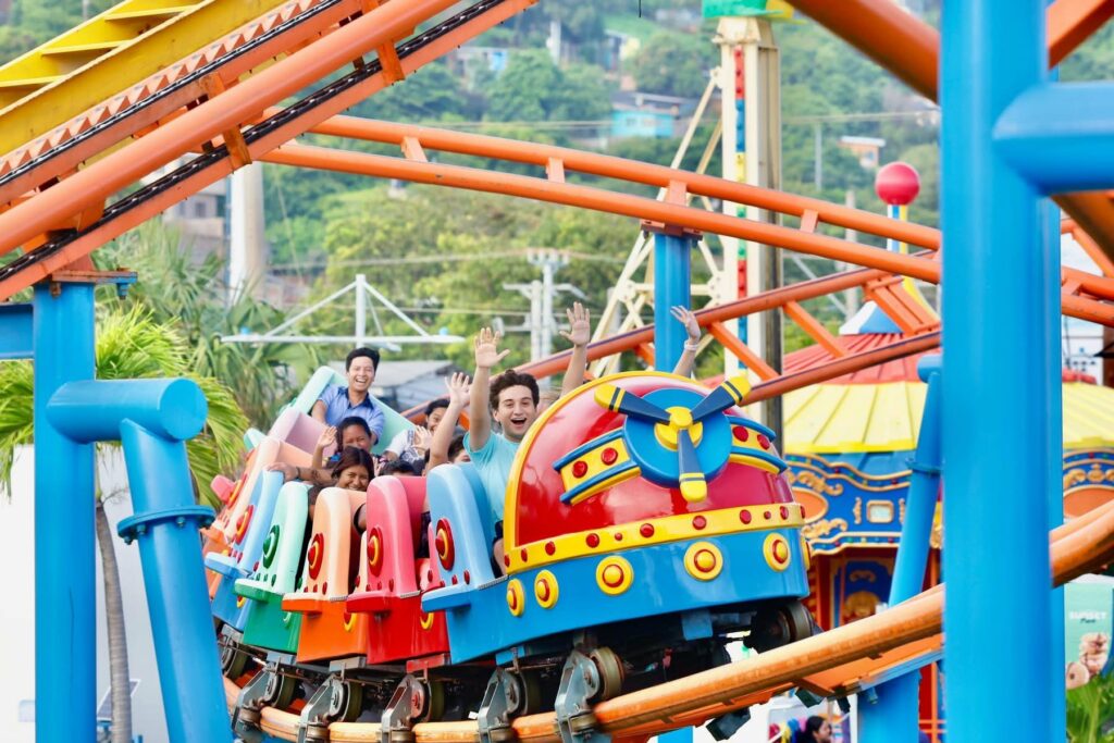 Visita de turistas extranjeros incrementó 43% durante fiestas de fin de año en El Salvador