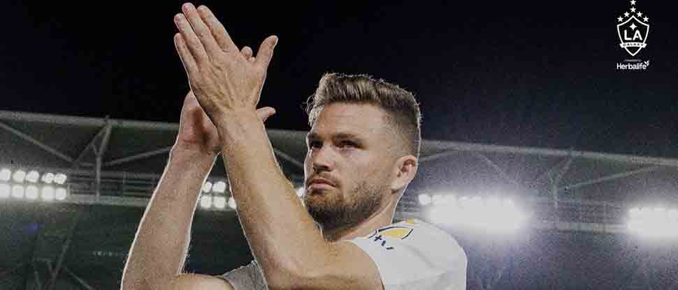 Eriq Zavaleta firma por un año con Los Ángeles Galaxy