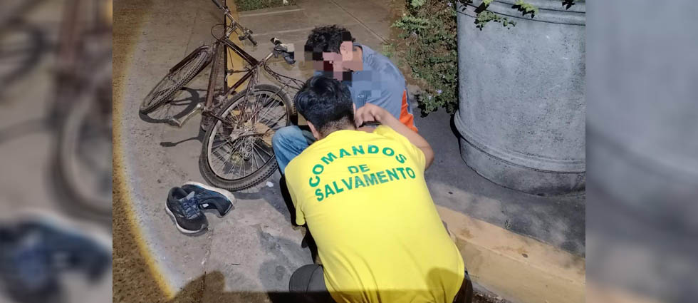Conductor embiste a un ciclista y se da a la fuga en Sonsonate