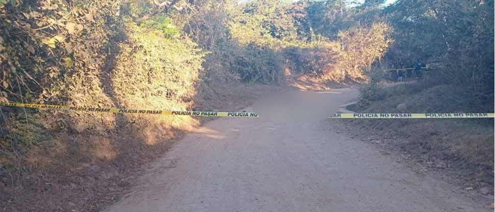 Identifican a trabajador fallecido tras caer de camión arenero en Aguilares