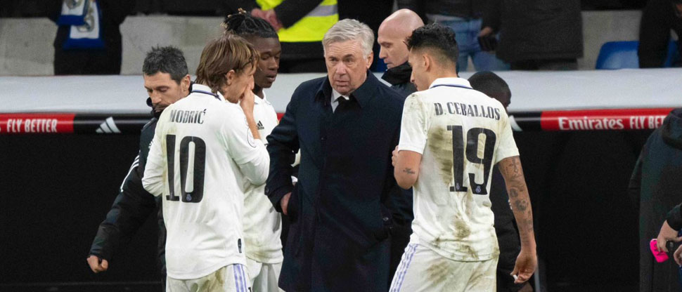 Real Madrid y Atlético de Madird dejan el liderato en bandeja de plata al Barcelona