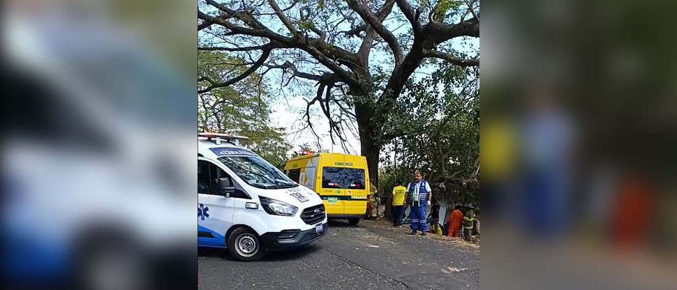 2 fallecidos y una persona gravemente herida es el saldo de fuerte choque en La Paz