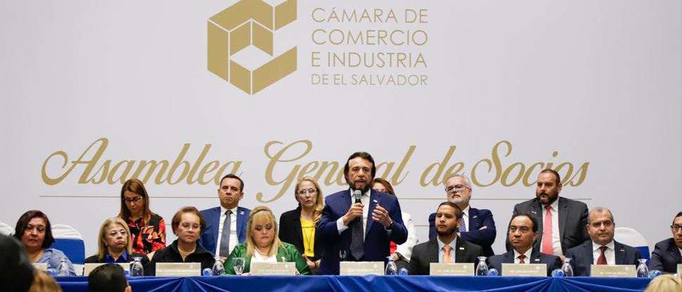 Vicepresidente Ulloa reitera compromiso del Gobierno de impulsar el crecimiento económico