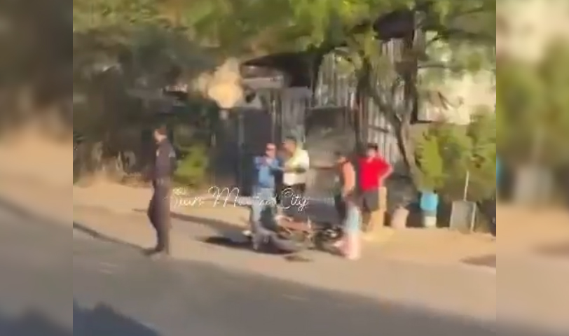 Reportan a dos menores arrollados por un motociclista en carretera de Oro