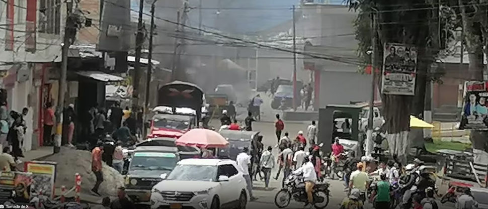 COLOMBIA: motocicleta con explosivos estalló dejando varios heridos