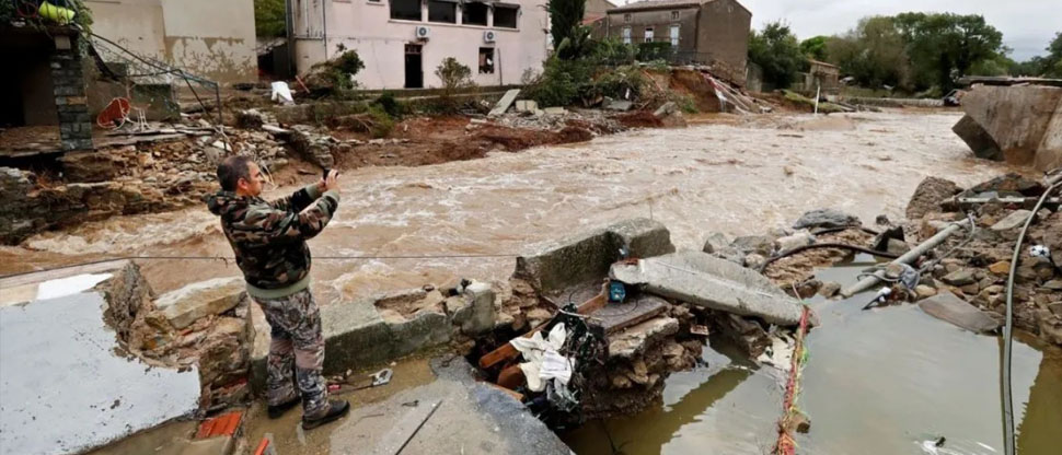 Al menos 3 fallecidos en la isla francesa de la Reunión tras paso de ciclón