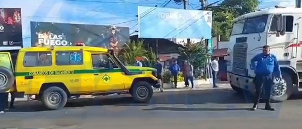 Hombre es atropellado por una rastra en Nejapa