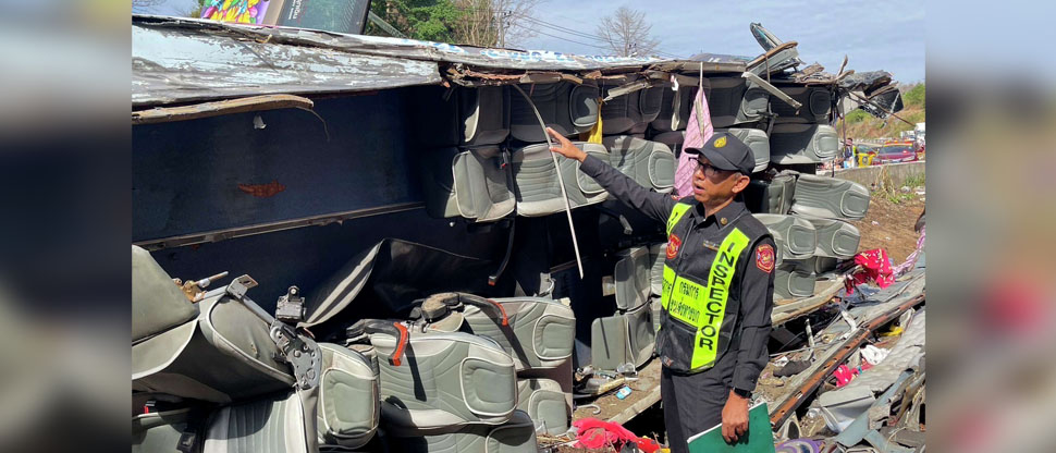18 personas pierden la vida tras accidente de autobús en Tailandia