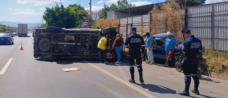 Varios lesionados entre ellos un niño fue el saldo de un fuerte choque en Ciudad Arce