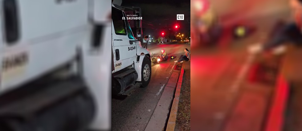 Camión golpea a motocicleta que se detuvo por la luz roja de un semáforo en el Constitución