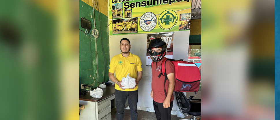 Comedor dona almuerzos a socorristas de seccional de Sensuntepeque de Comandos de Salvamento