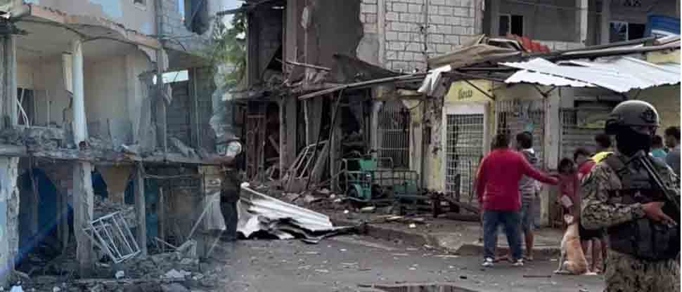 ECUADOR: ataque con explosivos dejó 2 heridos y 7 casas destruidas