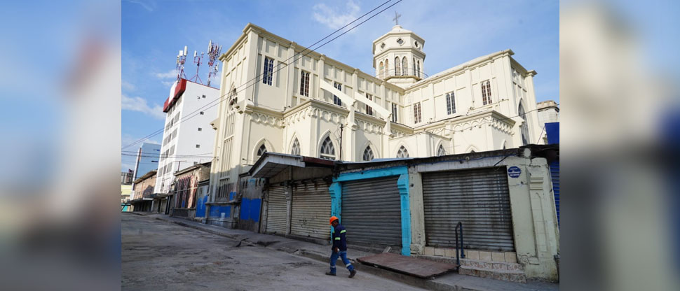 Parroquia El Calvario reabre puerta que estuvo cerrada por años debido al acoso de maras