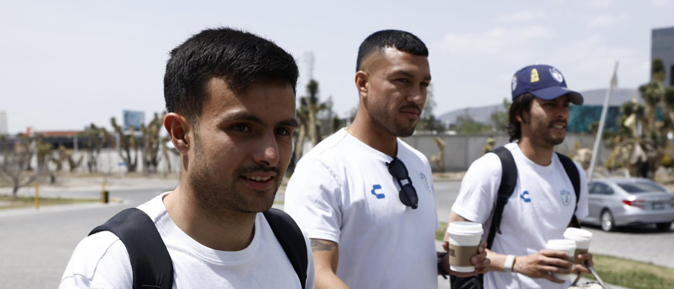 El poderoso club Pachuca ya vuela hacia El Salvador para enfrentar a La Selecta