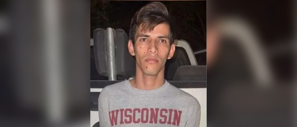 Hondureño arrojó contra la pared a su hijastro de 5 años y lo metió en la pila por orinar la cama