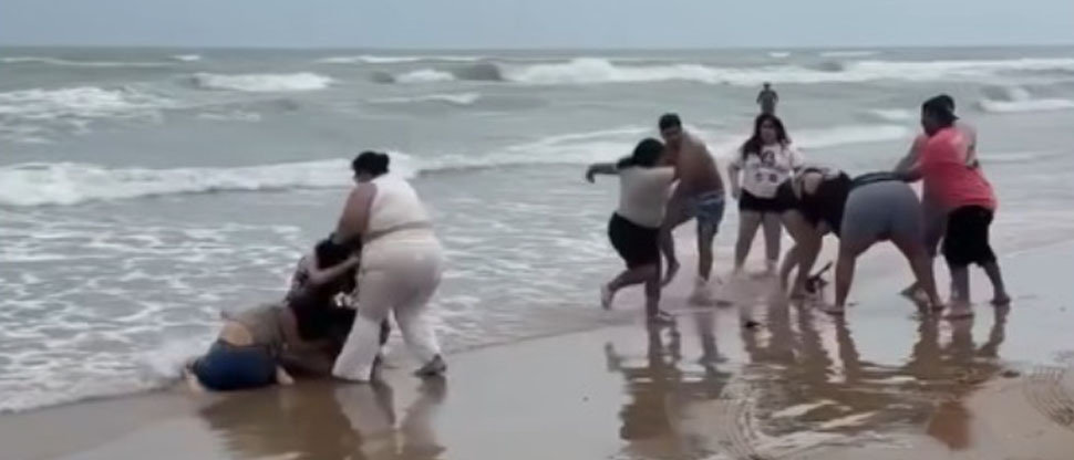 GUATEMALA: paseo en la playa termina en batalla campal en Escuintla