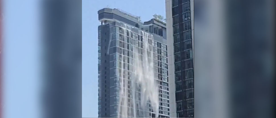 Captan impactante momento cuando terremoto rebalsa piscina en torre de Bangkok