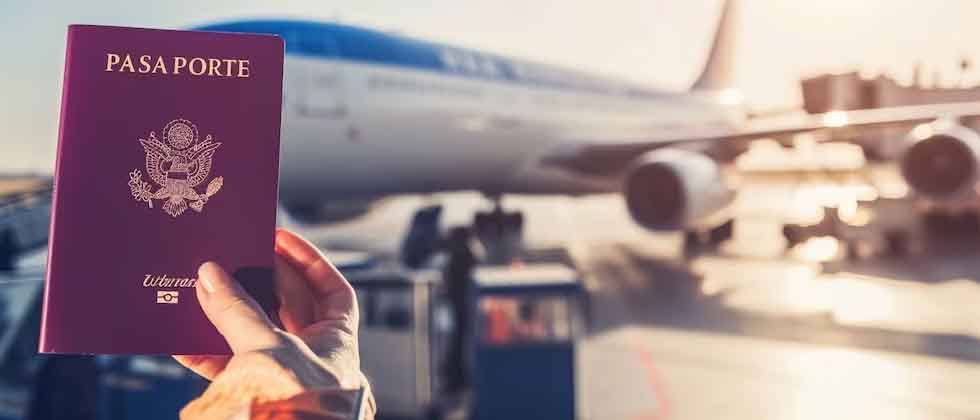 Avión que viajaba de EUA a China se desvía porque el piloto olvidó su pasaporte