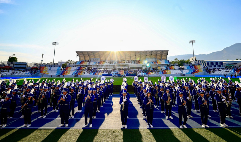 Jóvenes de La Banda El Salvador ponen el ambiente previo al encuentro entre El Salvador y Pachuca