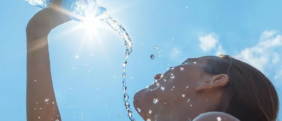 MARN pide a la población hidratarse en abundancia porque hará mucho calor