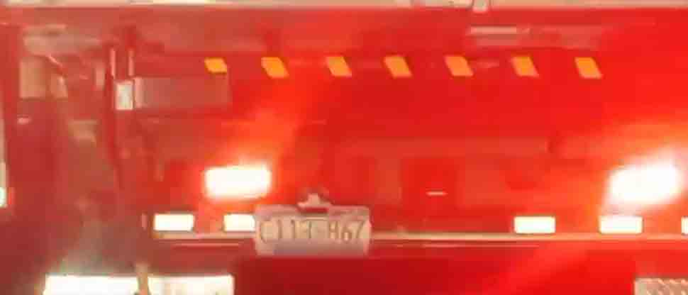 Denuncian a conductor de camión por usar inadecuadas en el bulevar Constitución