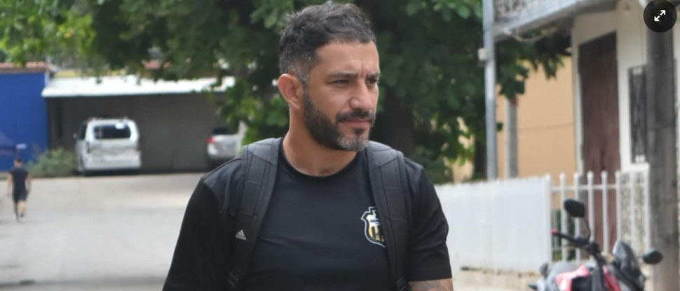 Once Deportivo destituye a su técnico por malos resultados en el torneo clausura