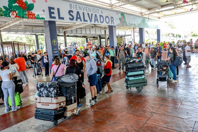 El Salvador se convierte en uno de los mejores países para viajar este 2025