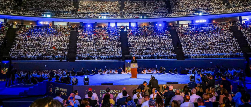 Programa de becas “Roque Dalton” beneficiará a 15 mil jóvenes