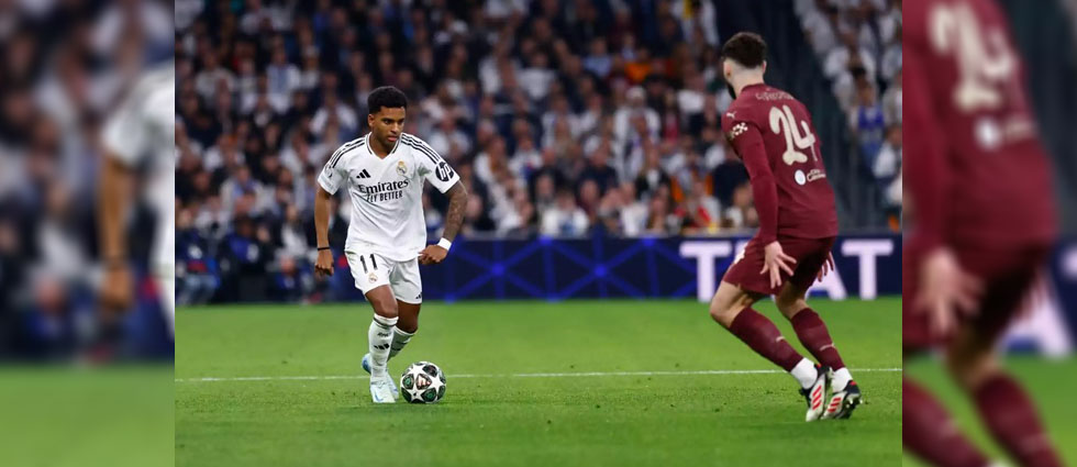 ¡Rodrygo, con pie y medio fuera del Madrid!