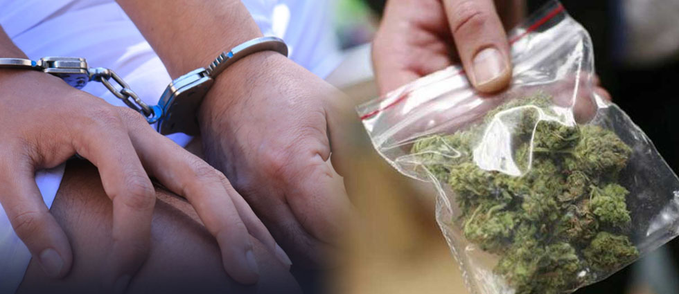 Jóvenes capturados con más de $300 en droga estarán en Mariona mientras caso avanza