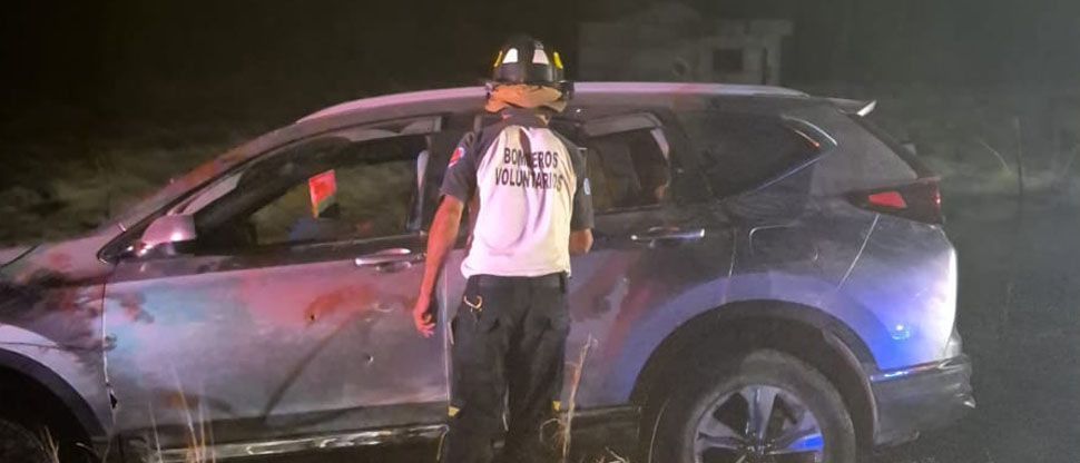Una persona fallece y 4 más resultan heridas en ataque a camioneta en Zacapa, Guatemala