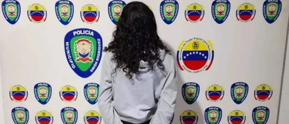 Capturan a jovencita que intentó lanzar a su bebé desde un balcón en Anzoátegui, Venezuela