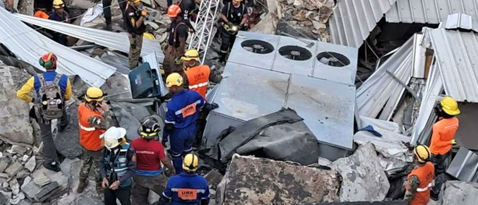 Este es el momento exacto del colapso de techo de discoteca en República Dominicana causando 15 fallecidos