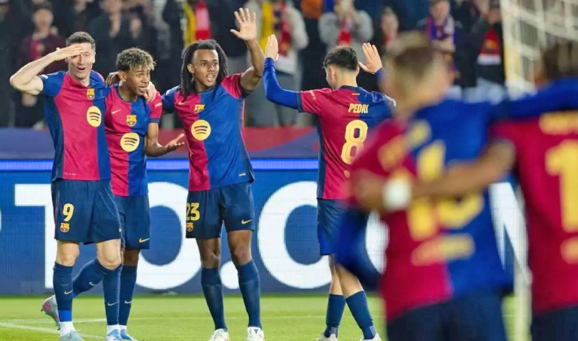 El Barca gana por goleada y mete un pie en la semifinal de la Champions