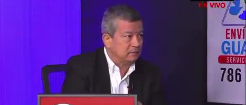 Manuel “El chino” Flores demandará a todos los que suben vídeos para burlarse de él