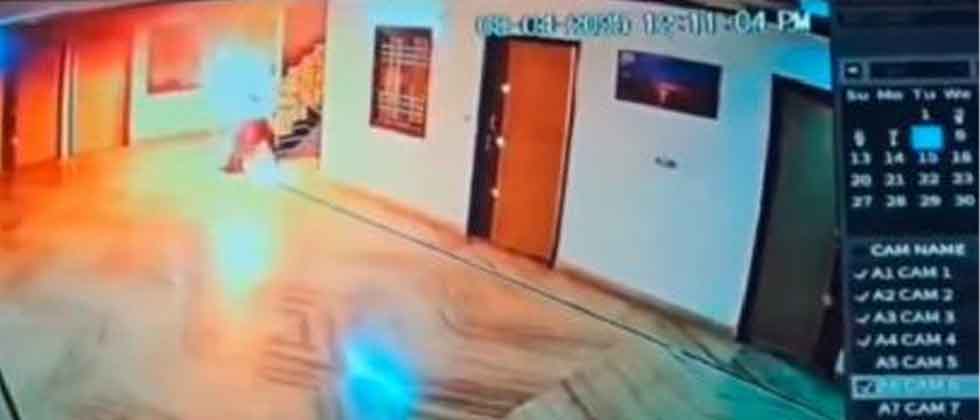 Joven se prende fuego tras enterarse que su novia se casará con otro