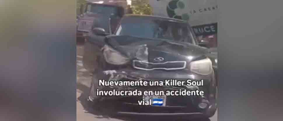 Una Kia Soul y una camioneta todo terreno protagonizan aparatoso choque en la Troncal del Norte