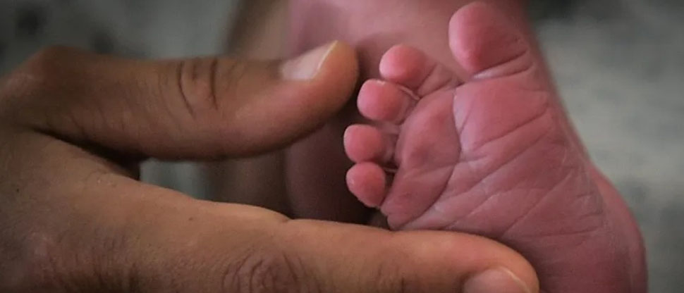 ESPAÑA: Detienen a una mujer por la venta de su hija recién nacida