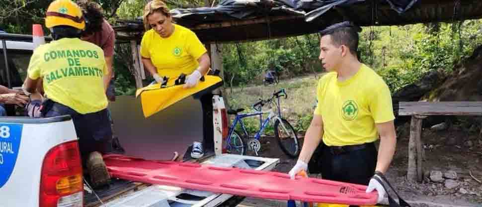 Conductor atropella a peatón y le deja una pierna quebrada en San Julián
