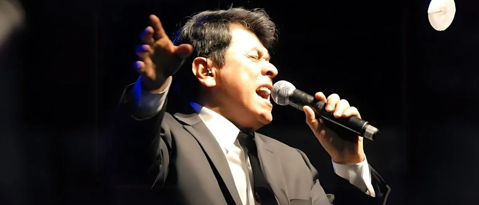 Álvaro Torres deja un emotivo mensaje tras muerte de cantante Rubby Pérez