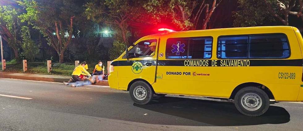 Conductor de solo 19 años acaba en el hospital tras accidentarse esta madrugada de sábado