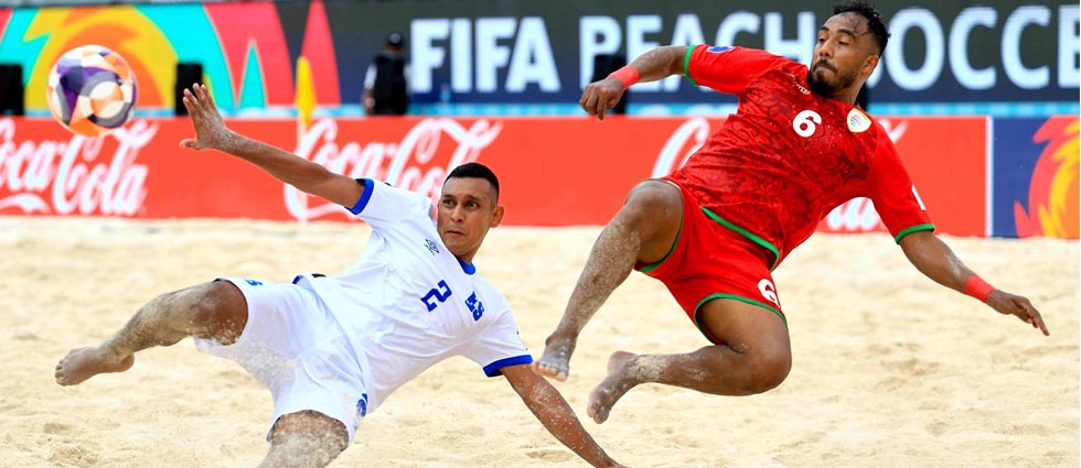 La Selecta de playa vuelve a caer y pende de un hilo en la Copa Mundial: la derrota de Italia los mantiene con vida