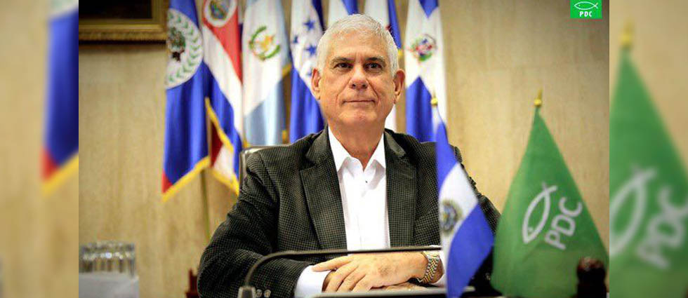 Condenan a exdiputado Parker y a su familia por enriquecimiento ilícito y deberán devolver más de $1.5 millones