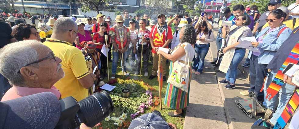 Convocan a brujos de Izalco a hacer rituales en la marcha del 1 de mayo