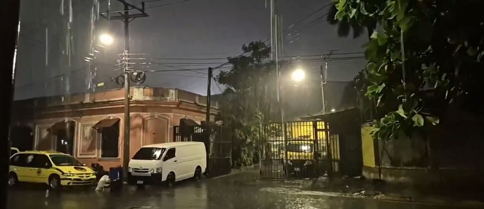 Lluvias y chubascos azotarán zonas puntuales de El Salvador esta noche de jueves