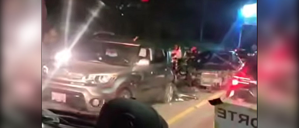 Dos lesionados deja choque entre Kia Soul y otro vehículo en bulevar Monseñor Romero