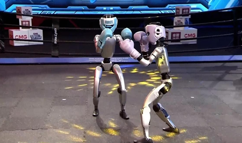 China estrena primer campeonato de boxeo entre robots humanoides