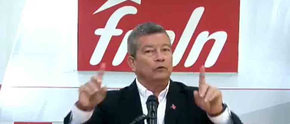 Chino Flores pide que le expliquen porqué fue detenida exasesora de Eugenio Chicas