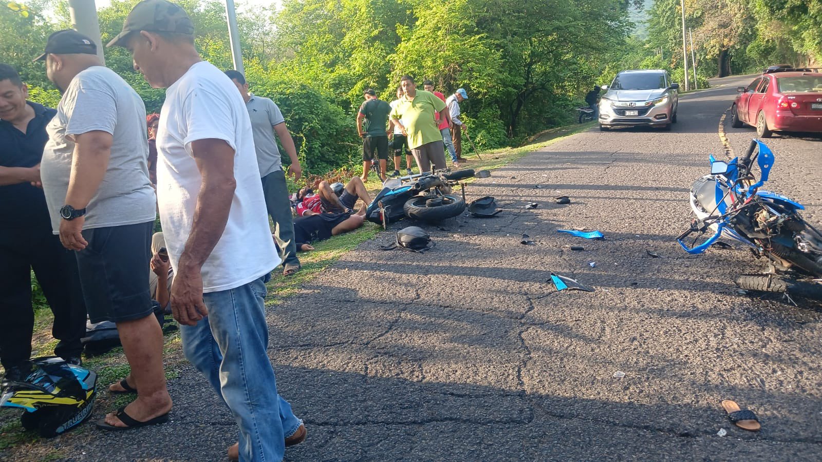 Choque entre motociclistas deja al menos dos lesionados en Usulután