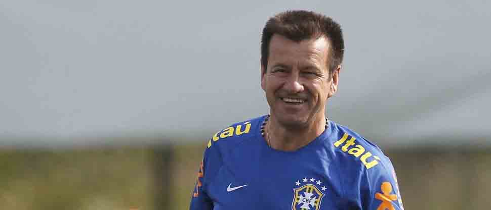 Dunga cree que es positivo la llegada de Ancelotti a Brasil